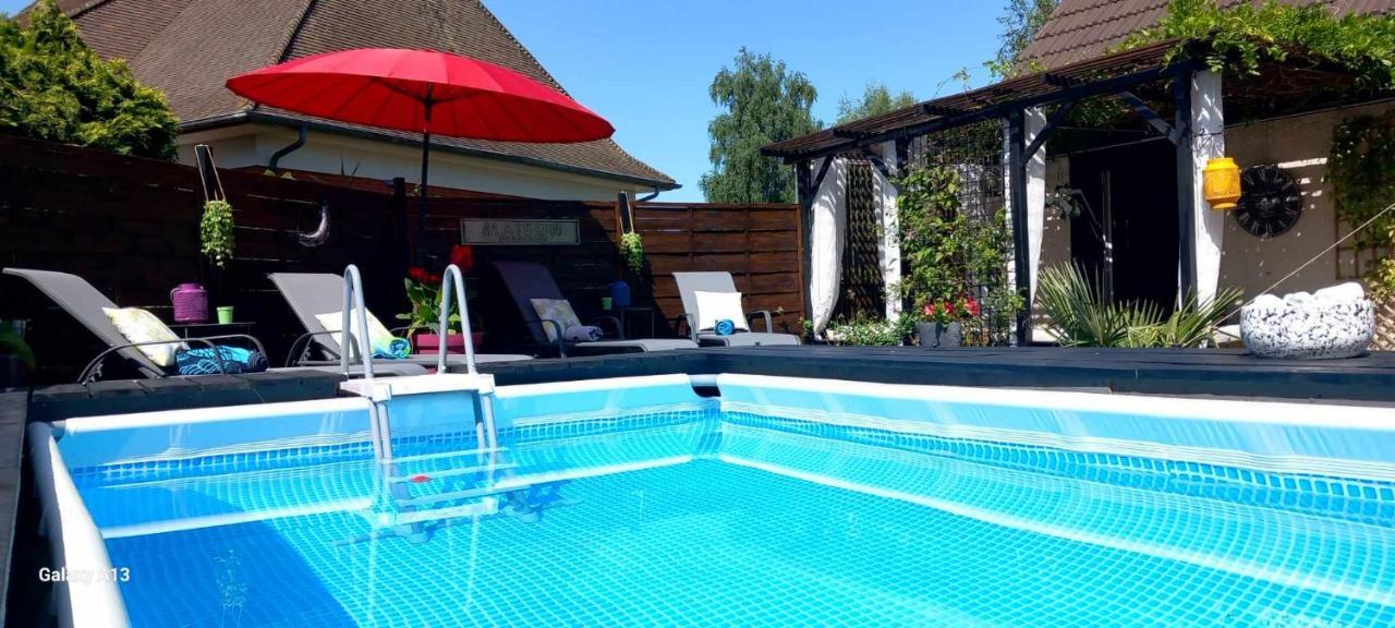 Les Epinettes Chambres D'Hotes Crevecoeur-le-Grand エクステリア 写真